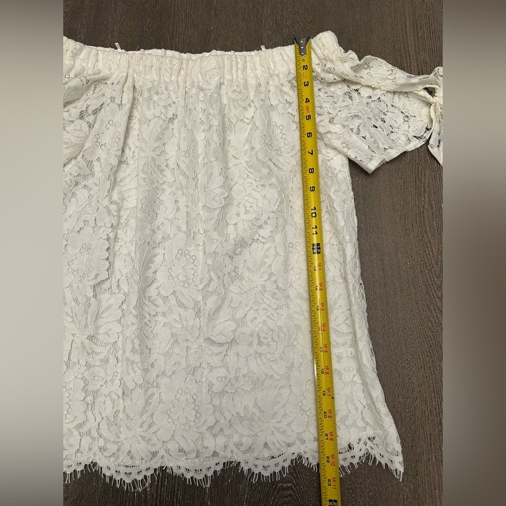 LULUS WHITE / CREAM LACE OFF THE SHOULDER TOP - Size Small SKU:7 - Picture 5 of 6